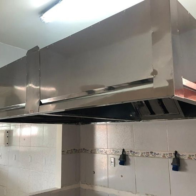 Coifa gourmet de inox mesa em inox  - Foto 5