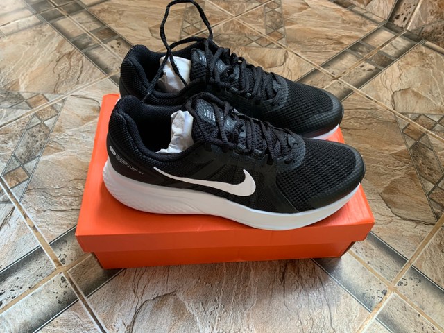 nike run swift preço