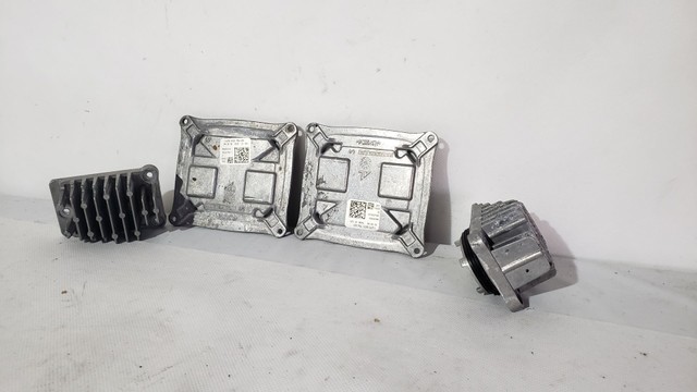 Reator Farol Fiat Toro Com Led Original 