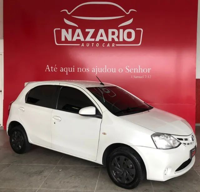 Toyota-Etios HB XS 1.5 - Foto 5