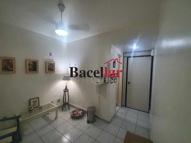 Sala-À VENDA-Vila Isabel-Rio de Janeiro-RJ