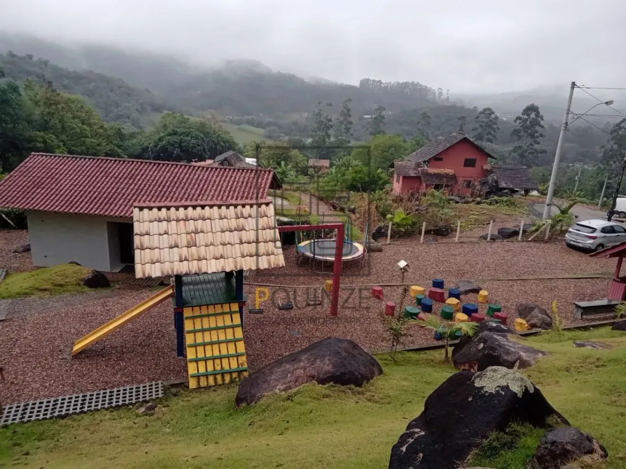 TERRENO EM CONDOMINIO FECHADO ESTILO SITIO! PRONTO PARA CONSTRUIR - Foto 5