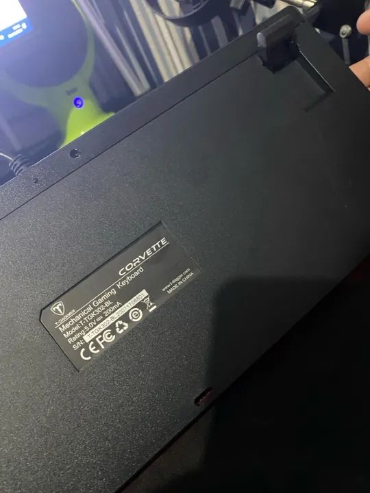 Teclado mecânico T-Dagger Corvette 64407623226114122