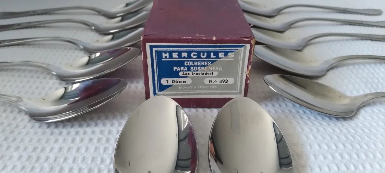 Conjunto com 12 colheres de sobremesa Hércules Inox Classic