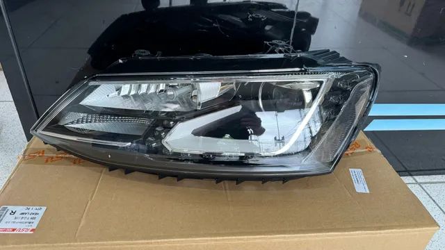 Farol jetta led e projetor  2011 a 2018  par - Foto 2