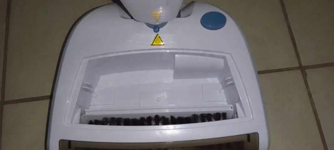 Vassoura eletrica Vaporizador e Higienizador Ariete Steam and Sweeper - Foto 5