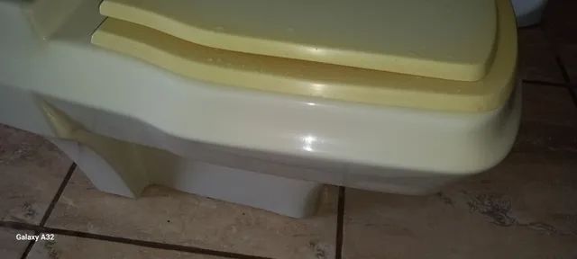 VASO SANITARIO CELITE IMPERIUM LUXO COM ASSENTO PRÓPRIO  ESTADO DE NOVO APENAS $ 79