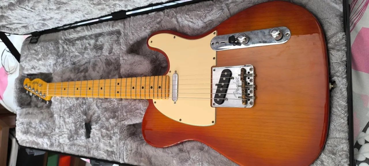 Fender Telecaster American Professional II ano 2022 - Foto 5