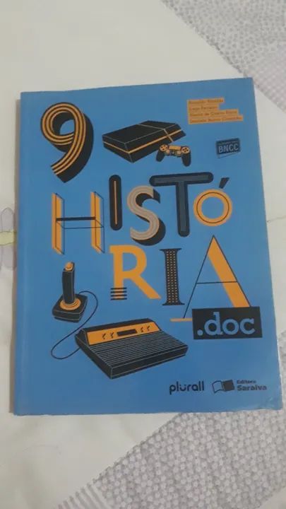 Livro: História.doc - 9º ano