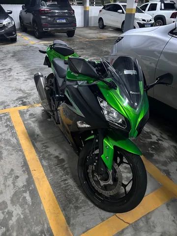 Kawasaki ninja 300 2023
