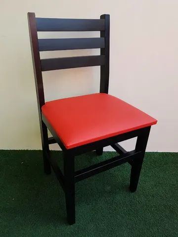 Cadeira com estofado