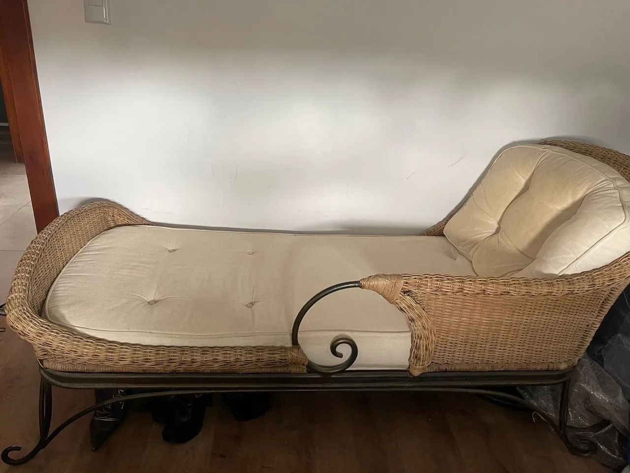 Chaise com Estrutura de Ferro - Foto 2