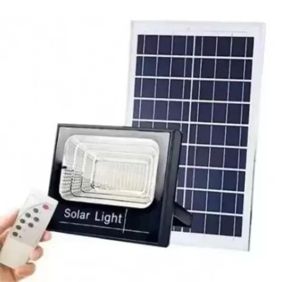 Refletor Solar 50w Led Com Placa Solar Bateria E Controle - Foto 2