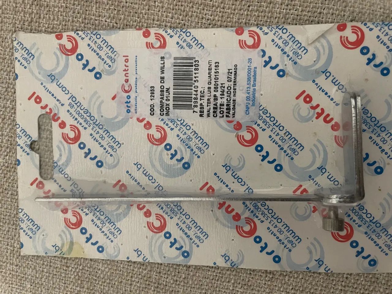 Régua fox plástica com duas peças e Compasso Willis Inox  - Foto 4