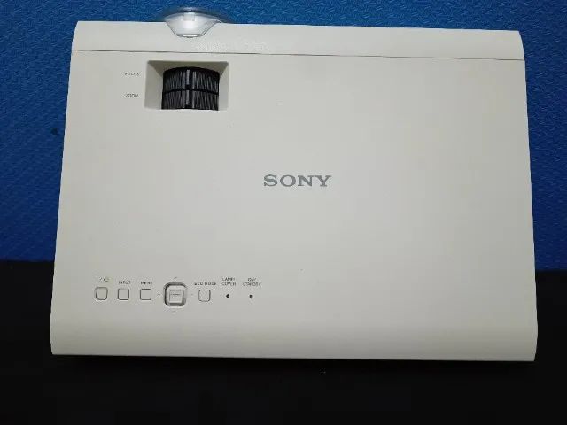 Projetor Sony com manchas na imagem - Foto 3
