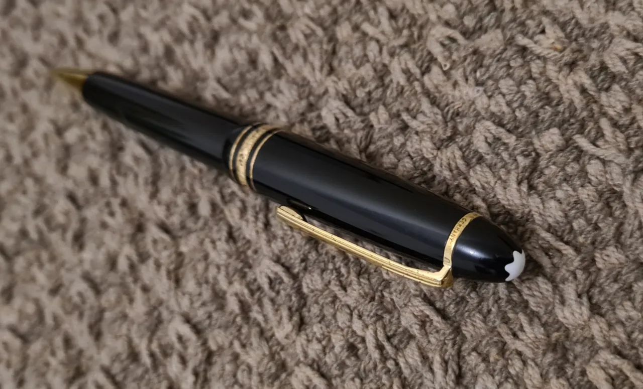 Caneta Montblanc Meisterstück LeGrand com estojo e certificado original. - Foto 5