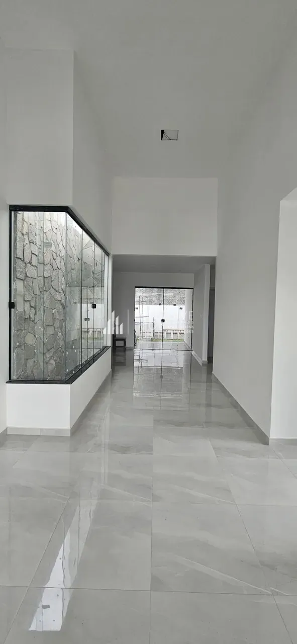 GRAN PARAISO CASA DE 100 METROS QUADRADOS, 3/4 SENDO 1 SUÍTE É 2 BANHEIROS