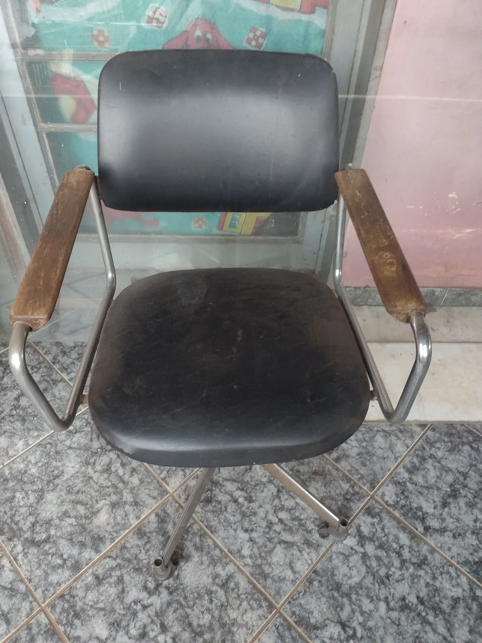 Cadeira giratória vintage