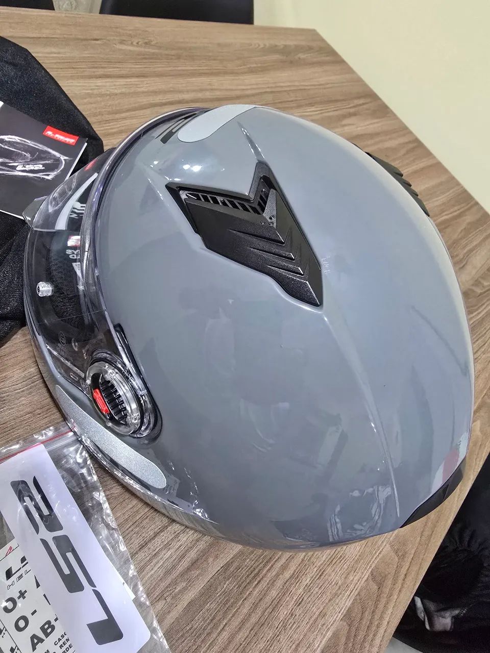 Capacete LS2, FF358 - Monocolor nardo Cinza (Brihante)<br>CR$879.90<br>Shope - Foto 5