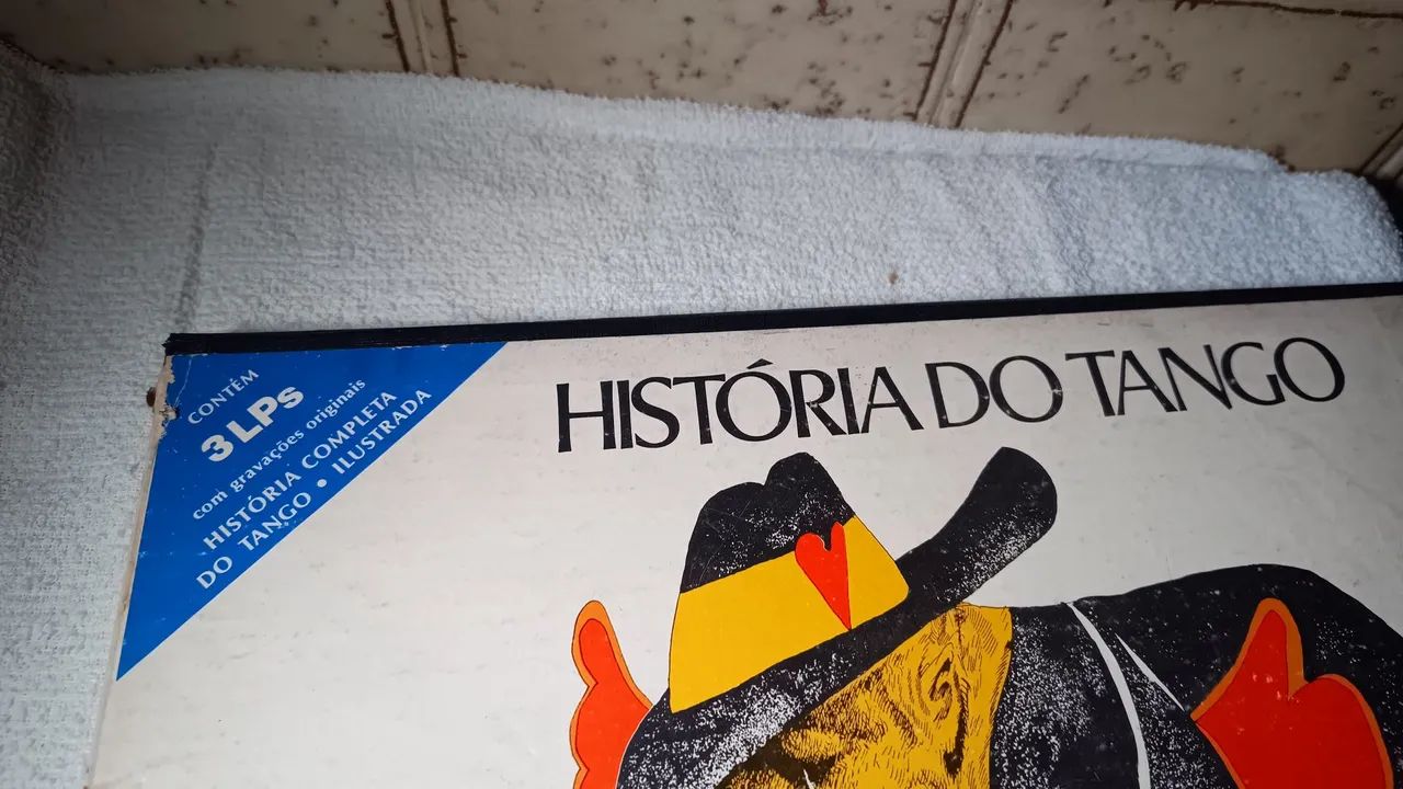 A"História do Tango" em 3 Lps,caixa boxs,gravações originais com encarte ilutrado,de 1979 - Foto 6