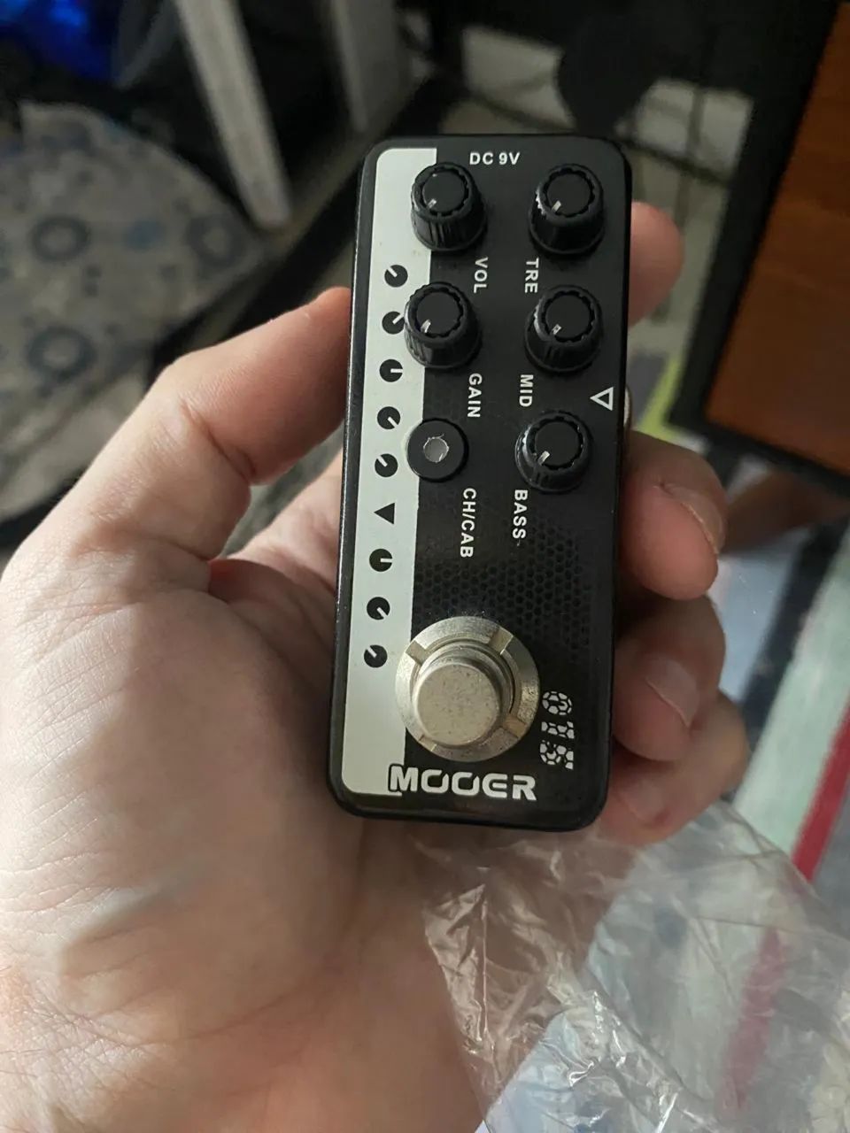 Pedal Mooer pre mooer brown sound 015 - peavey 5150 Van halen