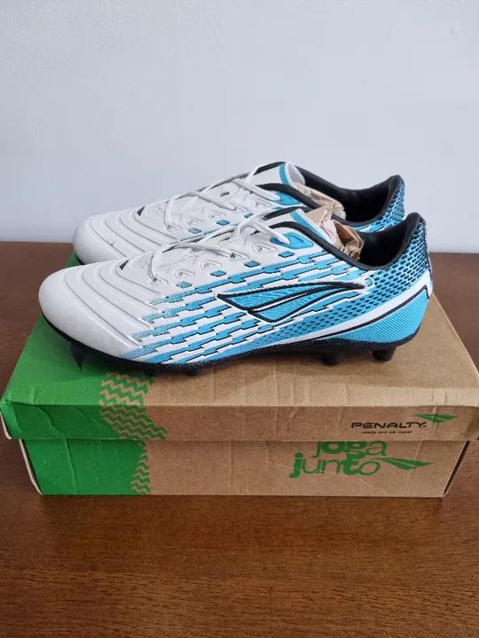 Chuteira Campo Penalty Garra Y-2.0 - Sola costurada - Branca/Azul - Número 37 - Nova