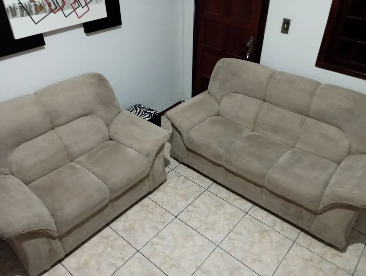 Conjunto de Sofá 2 e 3 Lugares Em Camurça Com Encosto Removível 
