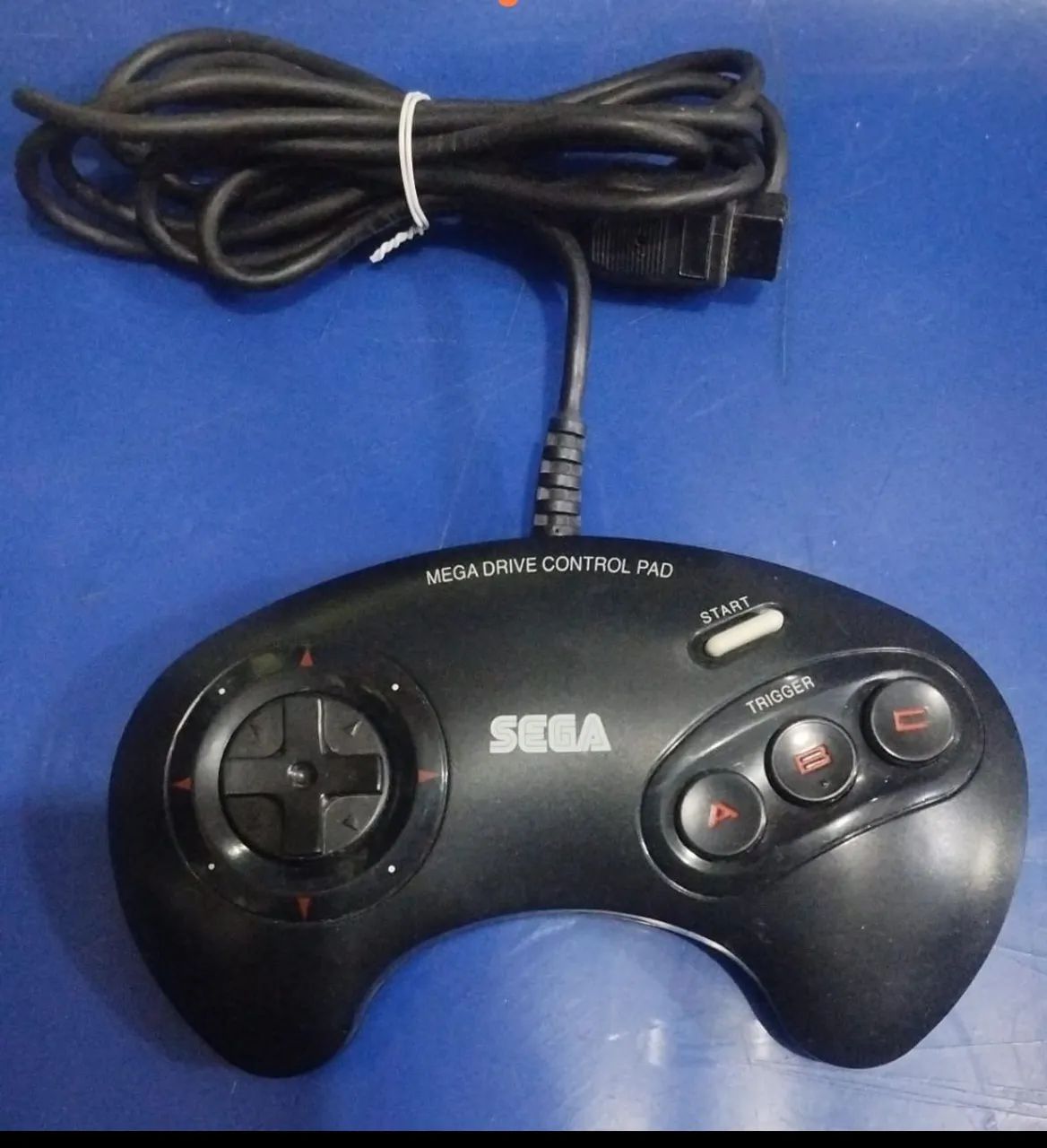 Sega Mega Drive 3 Button Original Controller64318614087810120