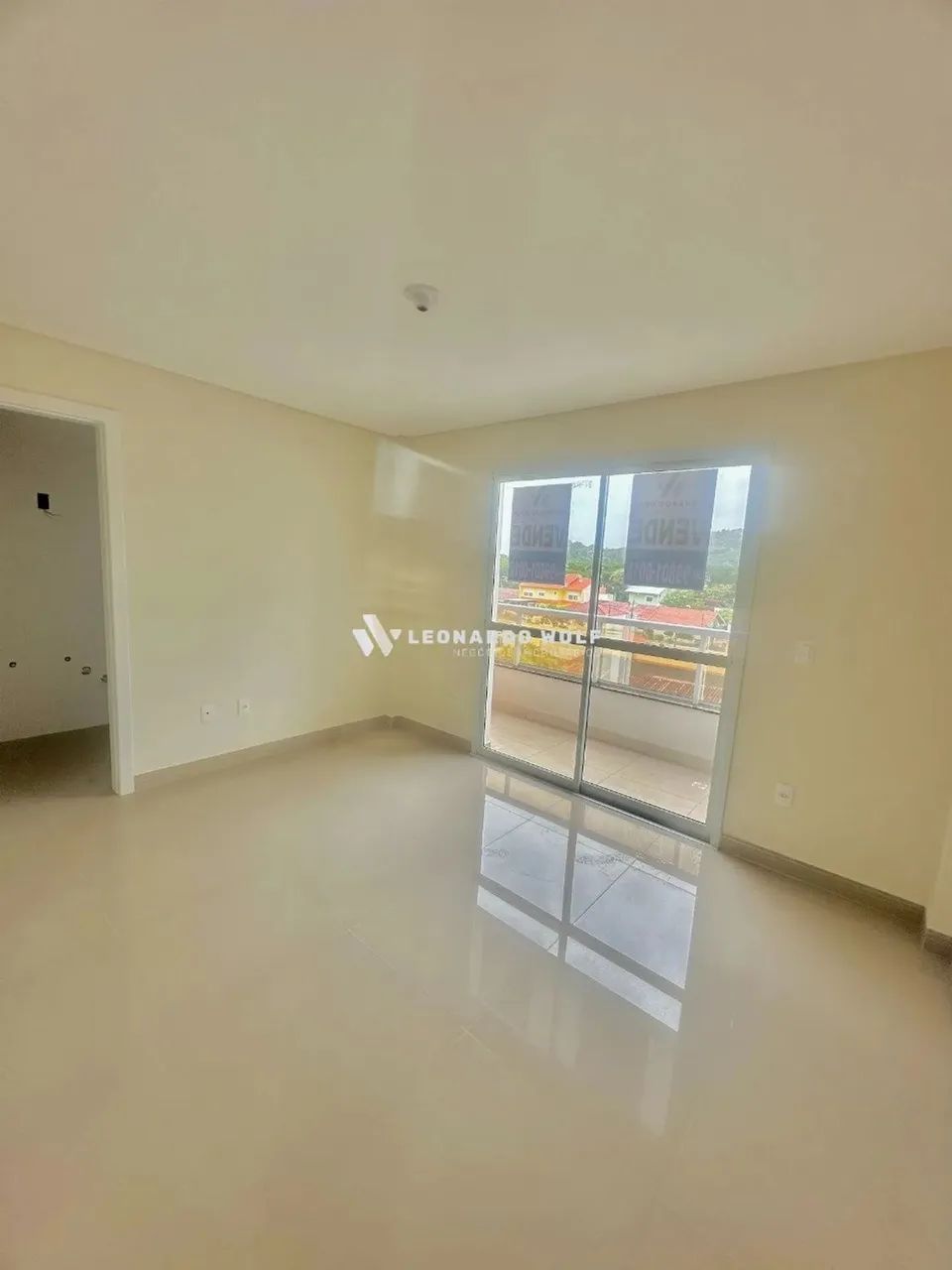 Sofisticada cobertura duplex 3 dormitórios sendo 1 suite a 250m do mar em Praia Grande - G - Foto 4