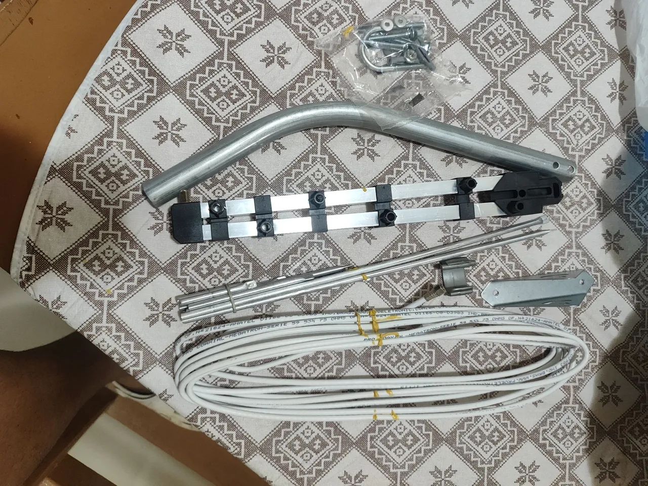 Antena digital compacta VHF/UHF externa e receptor de tv digital terrestre  - Foto 3