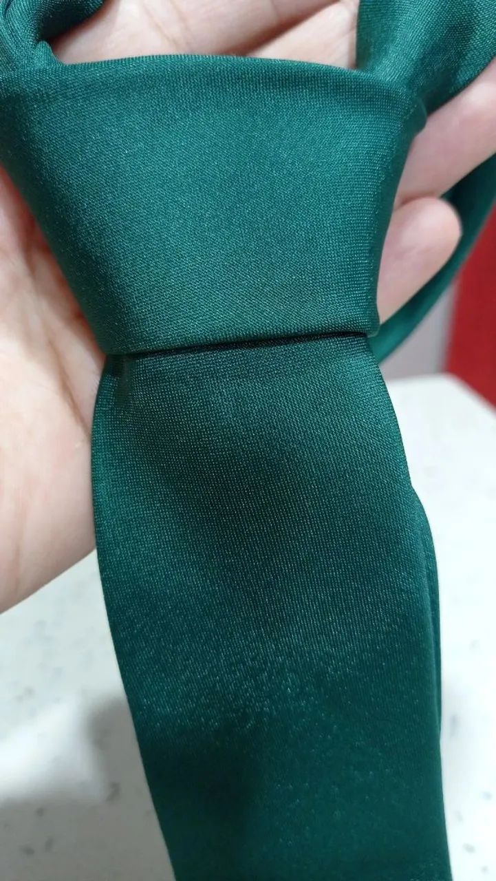 8 Gravatas Verdes