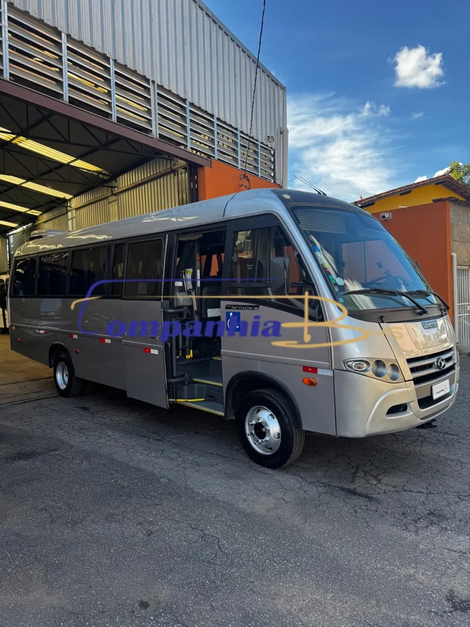 VOLARE V8L versão ATTACK 2019/2020