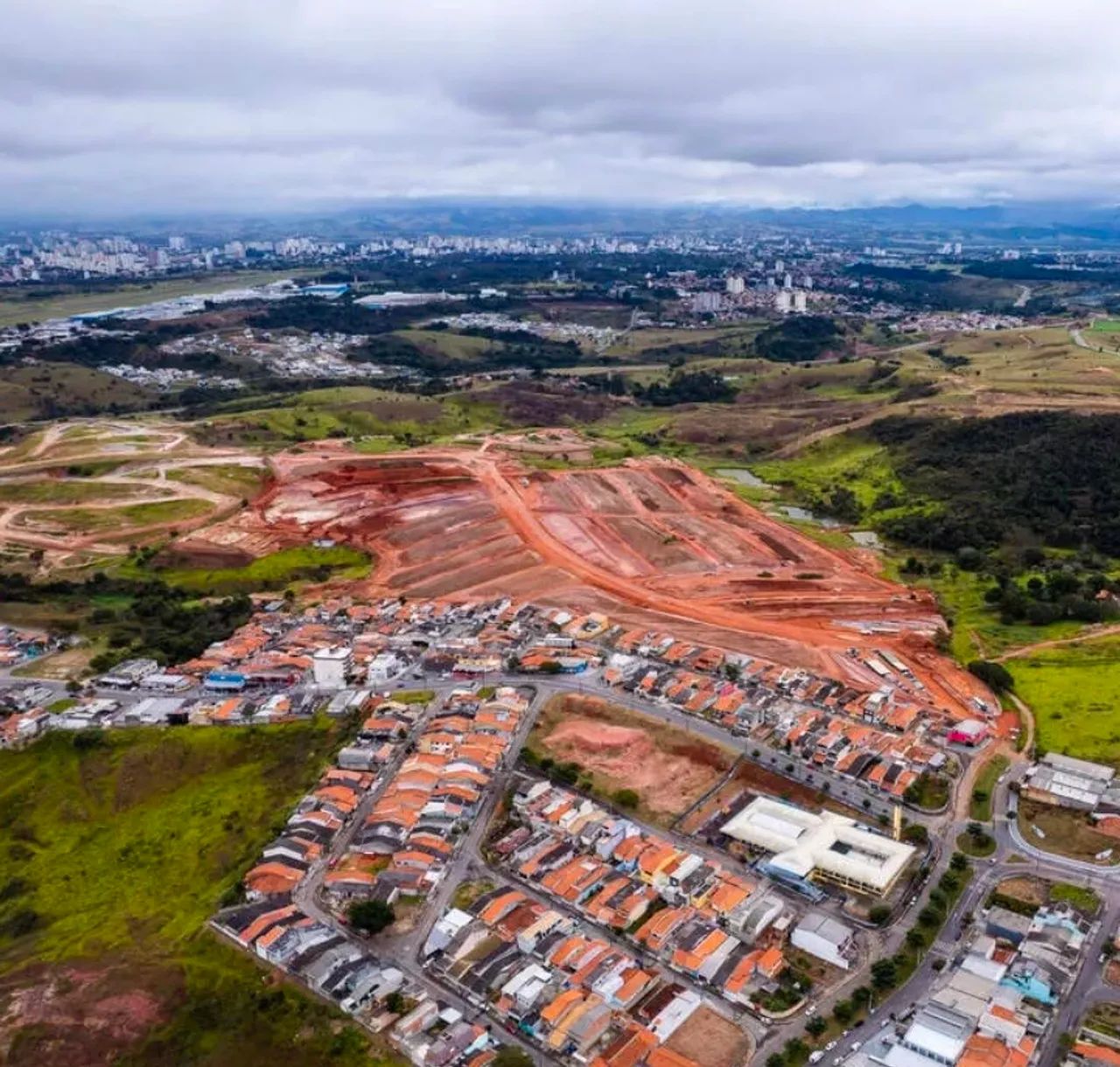 Terreno/lote no Setgarden em SJC - Foto 4