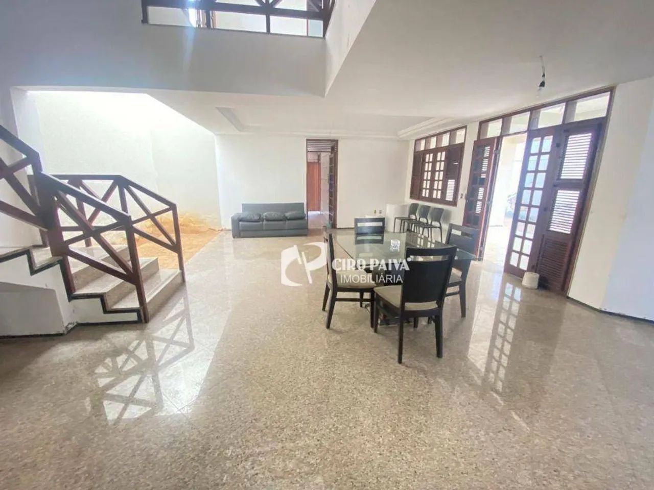 Casa com 5 dormitórios, 450 m² - venda por R$ 1.600.000 ou aluguel por R$ 7.002/mês - Enge