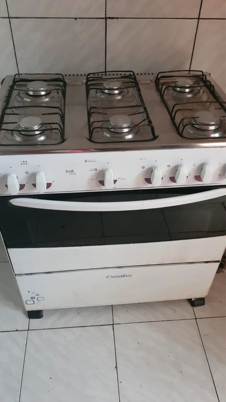 Vendo fogão 6 bocas  - Foto 2