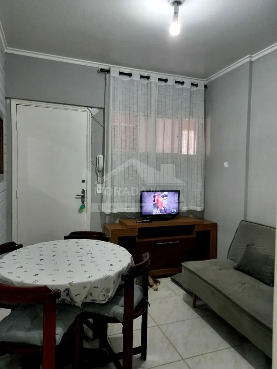 Apartamento no Canto do Forte, 1 dormitório, elevador, confira na imobiliária em Praia Gra