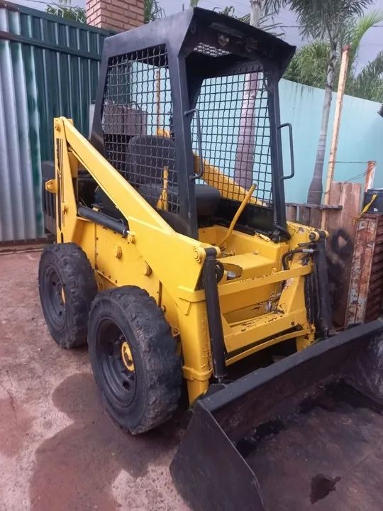 Trator de Pneus Usado - Foto 4