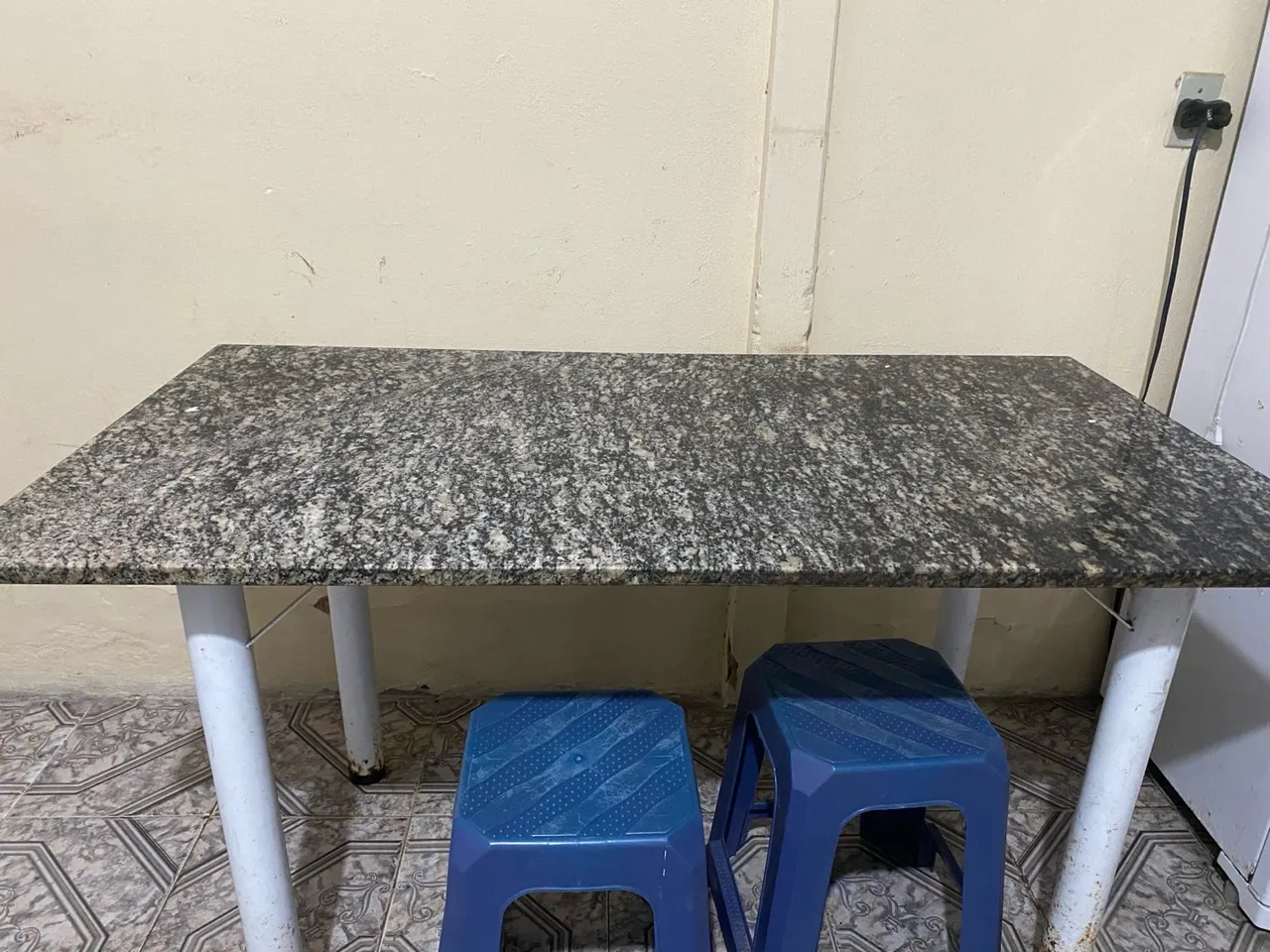 Mesa de Granito Compacta para Cozinha