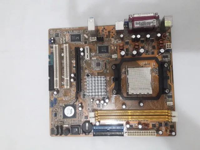 02 Placa Mãe  ASUS m2tvm