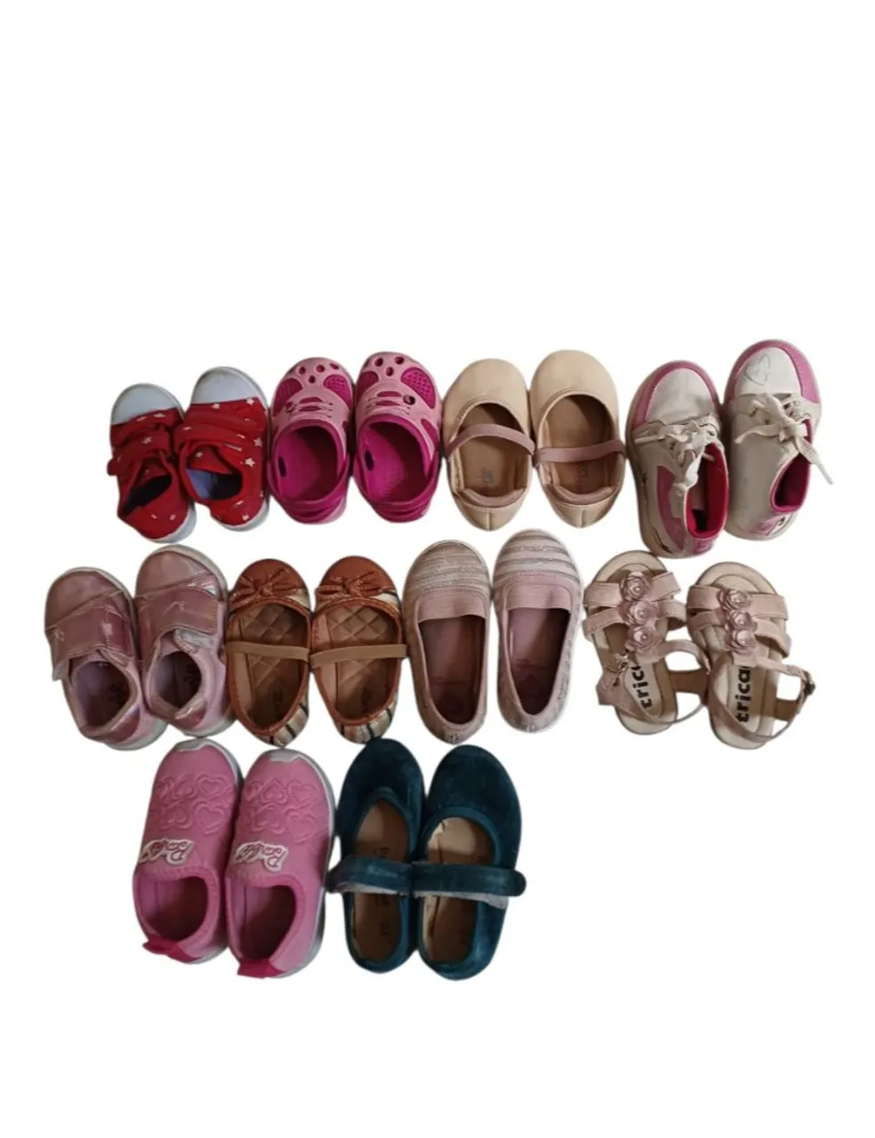 Sapatos infantis variados - Diversas cores e modelos