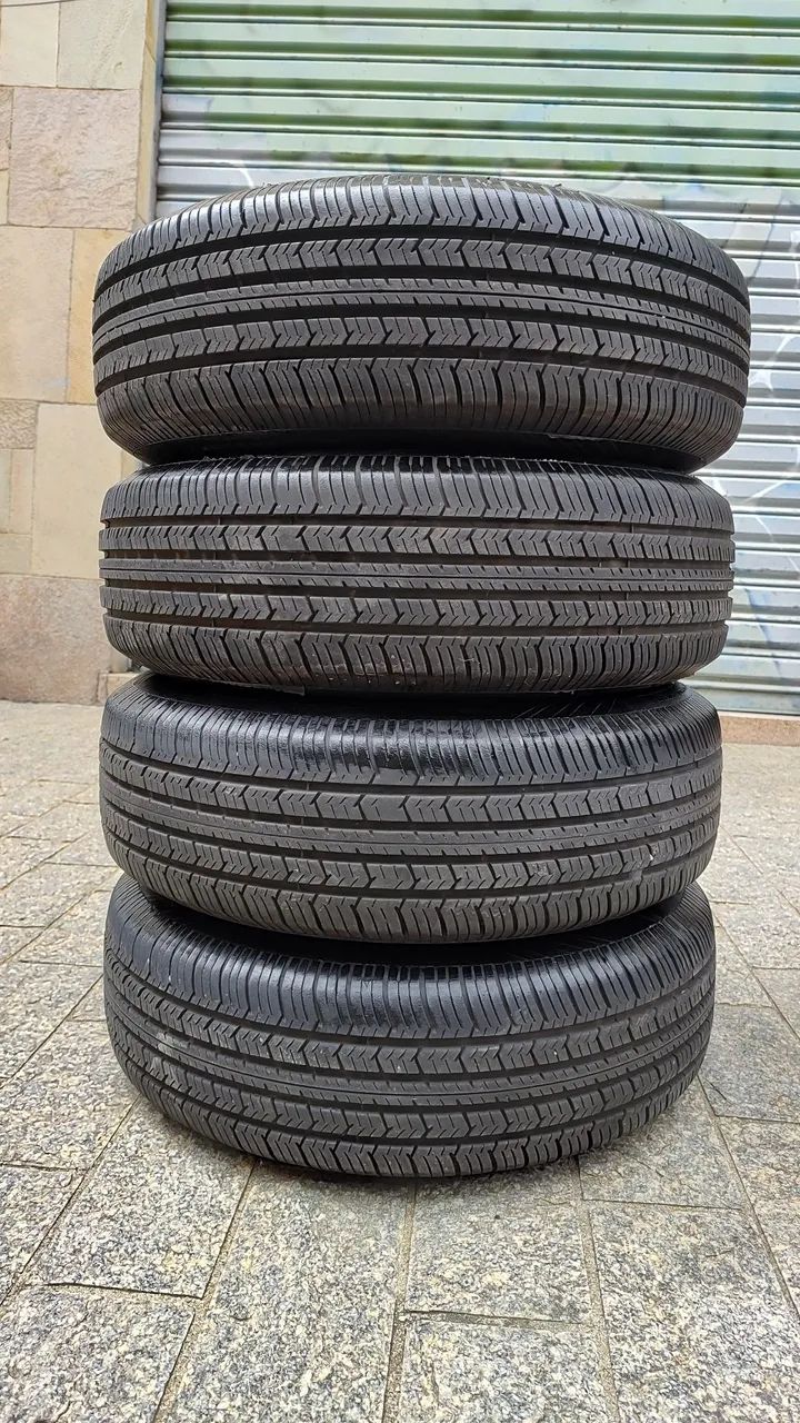 Rodas vw Voyage/Parati GLS/Santana CD/Parati Club aro 13" 4x100 com pneus  - Foto 10