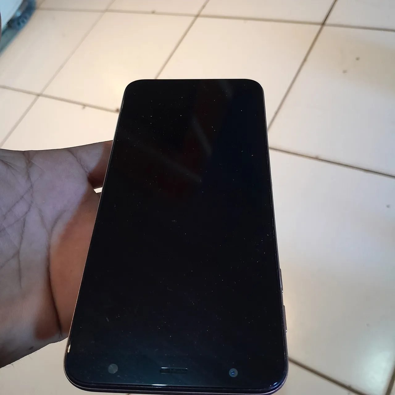 Samsung J4
