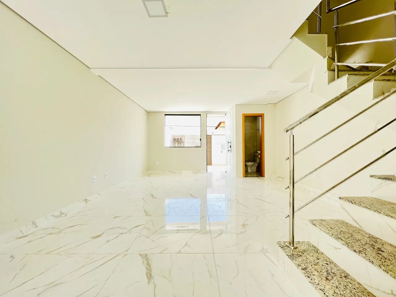 CASA DUPLEX 03 QUARTOS | 01 SUÍTE | 02 VAGAS - Foto 5