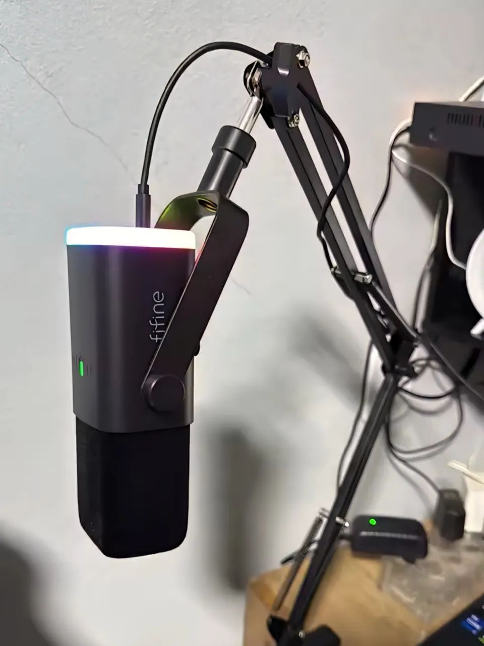 Microfone XLR Dinâmico Fifine AM8T Novo e Lacrado - Foto 2