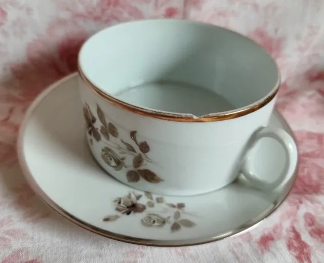 Xícaras de Chá e Café - Antigas - Porcelana Renner - Foto 5