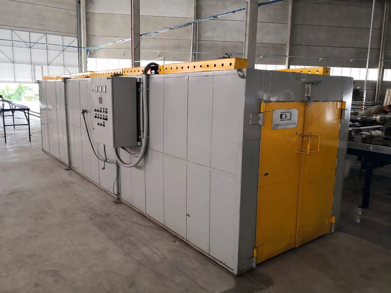 Extrusora aluminio 4" automatizada - Foto 6