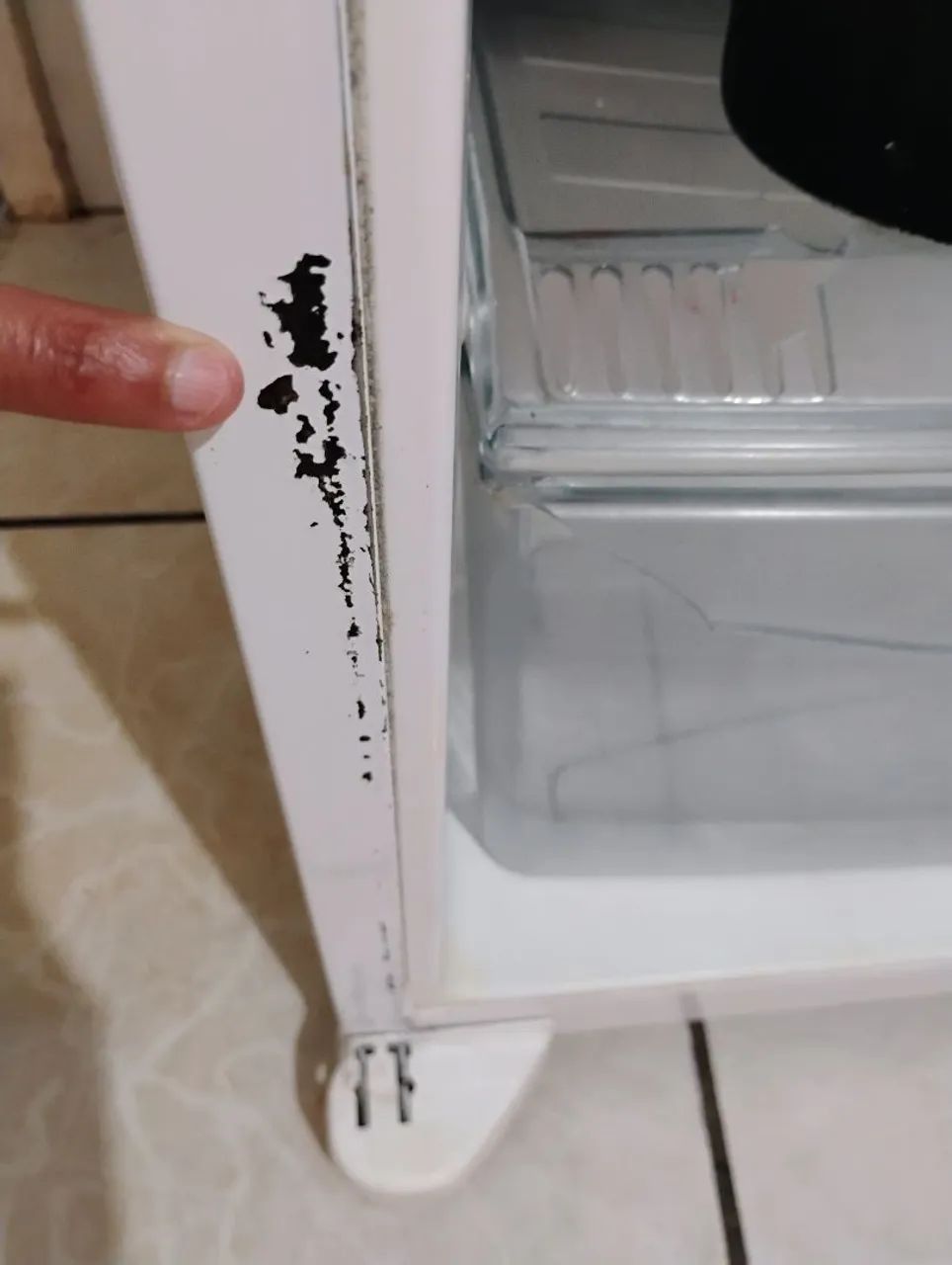 Geladeira Consul Frost Free  Usada* Léia o Anúncio com Atenção* Consigo Entregar  - Foto 5