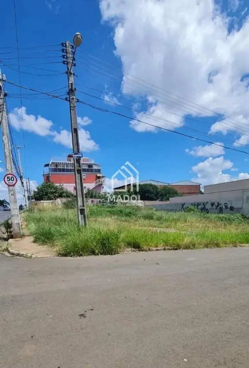 Terreno à venda, 695 m² por R$ 850.000,00 - Cará-cará - Ponta Grossa/PR