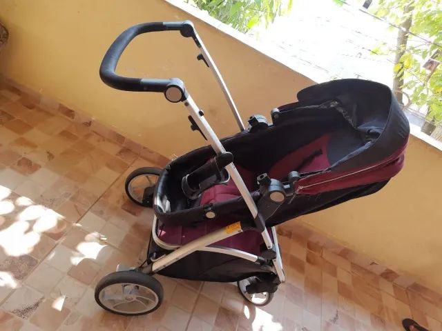 Carrinho De Bebê Maly + Bebê Conforto Cocoon Dzieco + Base Preto/Vinho - Foto 4