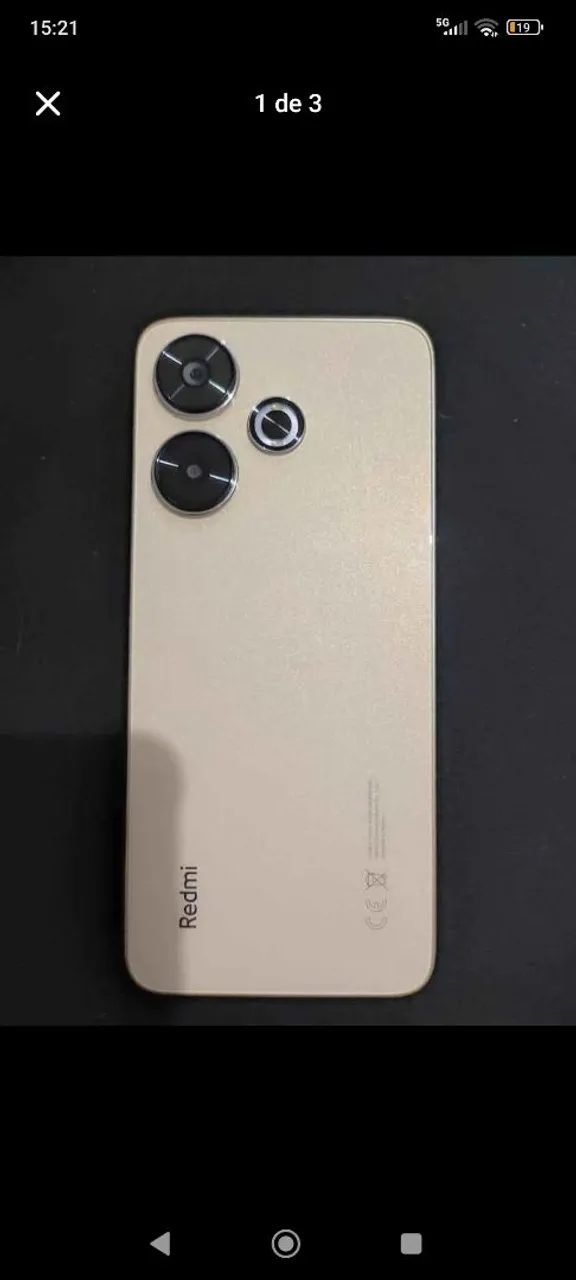 Xiaomi Redmi 13 dourado